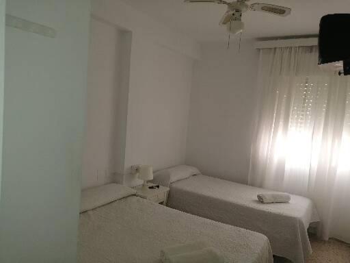 Hotel Hostal La Parada Huelva Esterno foto